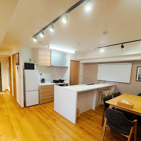 Apartamento 浅草スカイツリービューテラス 浅草寺3分 浅草駅6分 2-10人 成田&羽田空港直通 Tokio Exterior foto